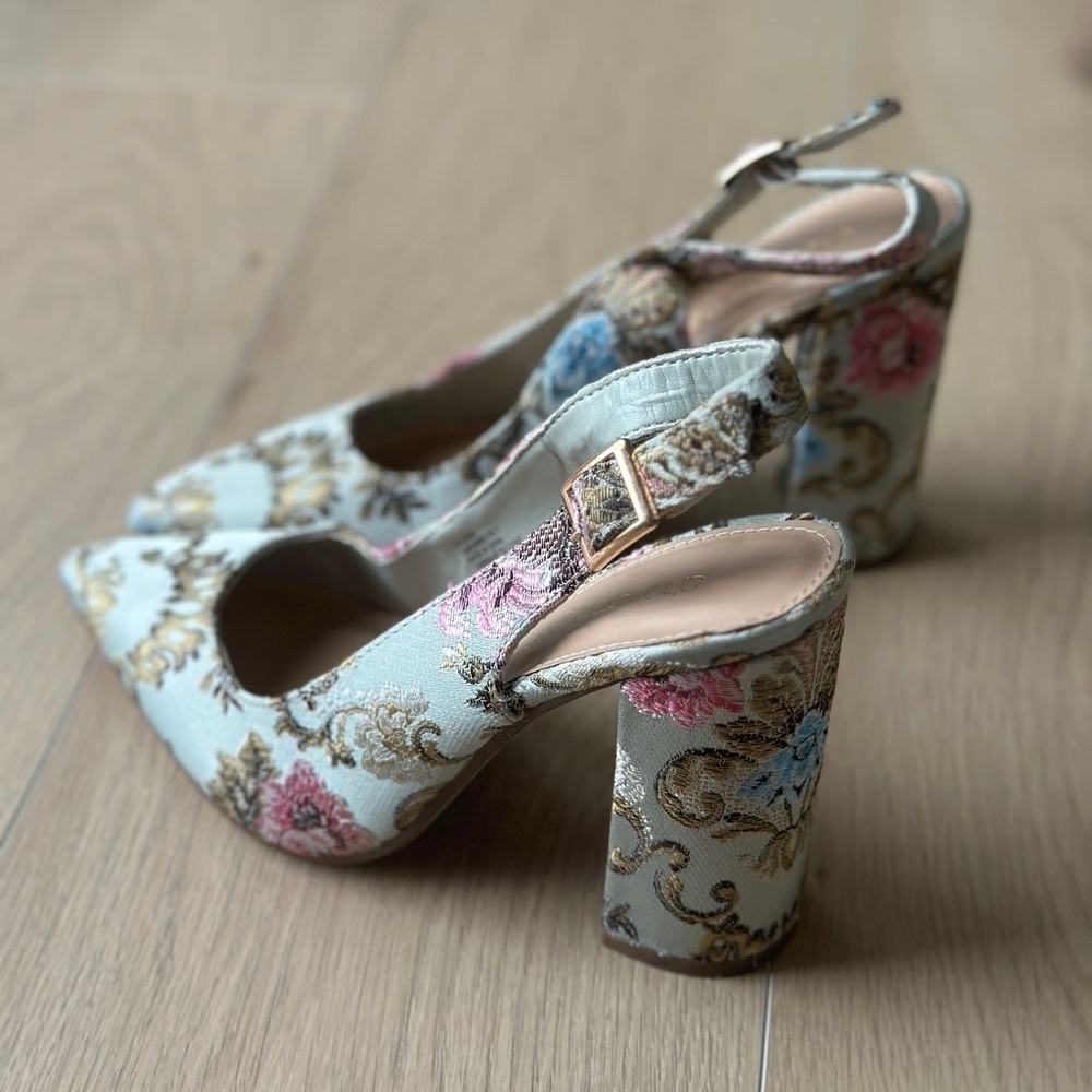 Shoe dazzle Multi-Color Pumps - Picture 9 of 10